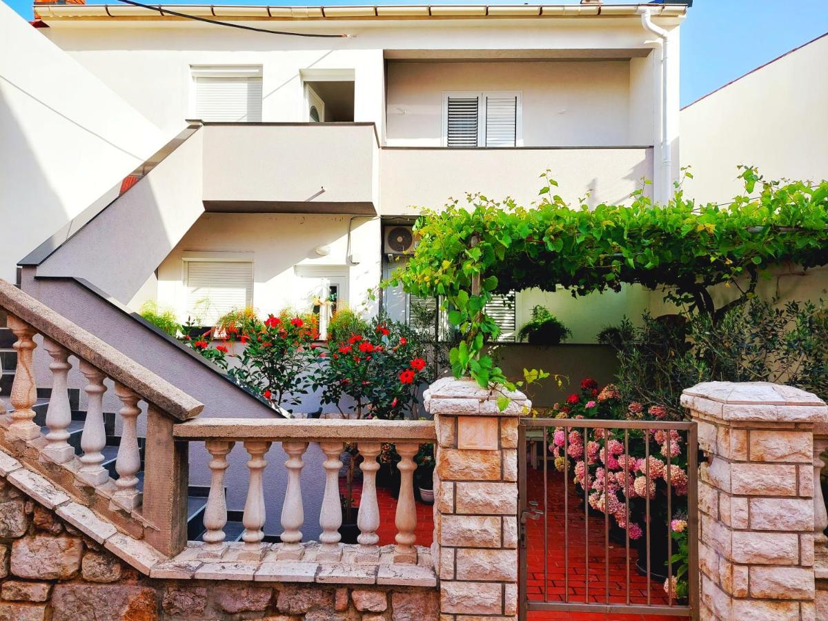 Apartment Eli Pag Town Luaran gambar